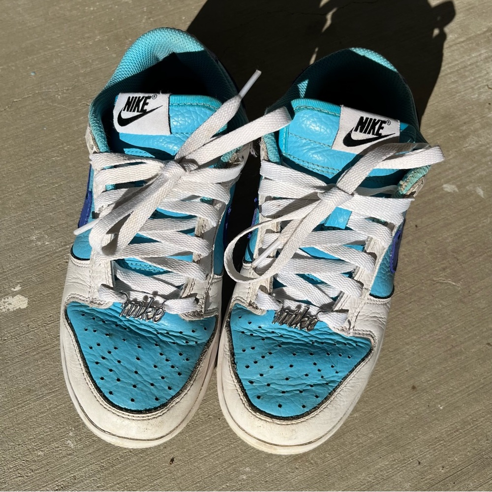 Nike Dunks size 6 in women’s/4.5 kids